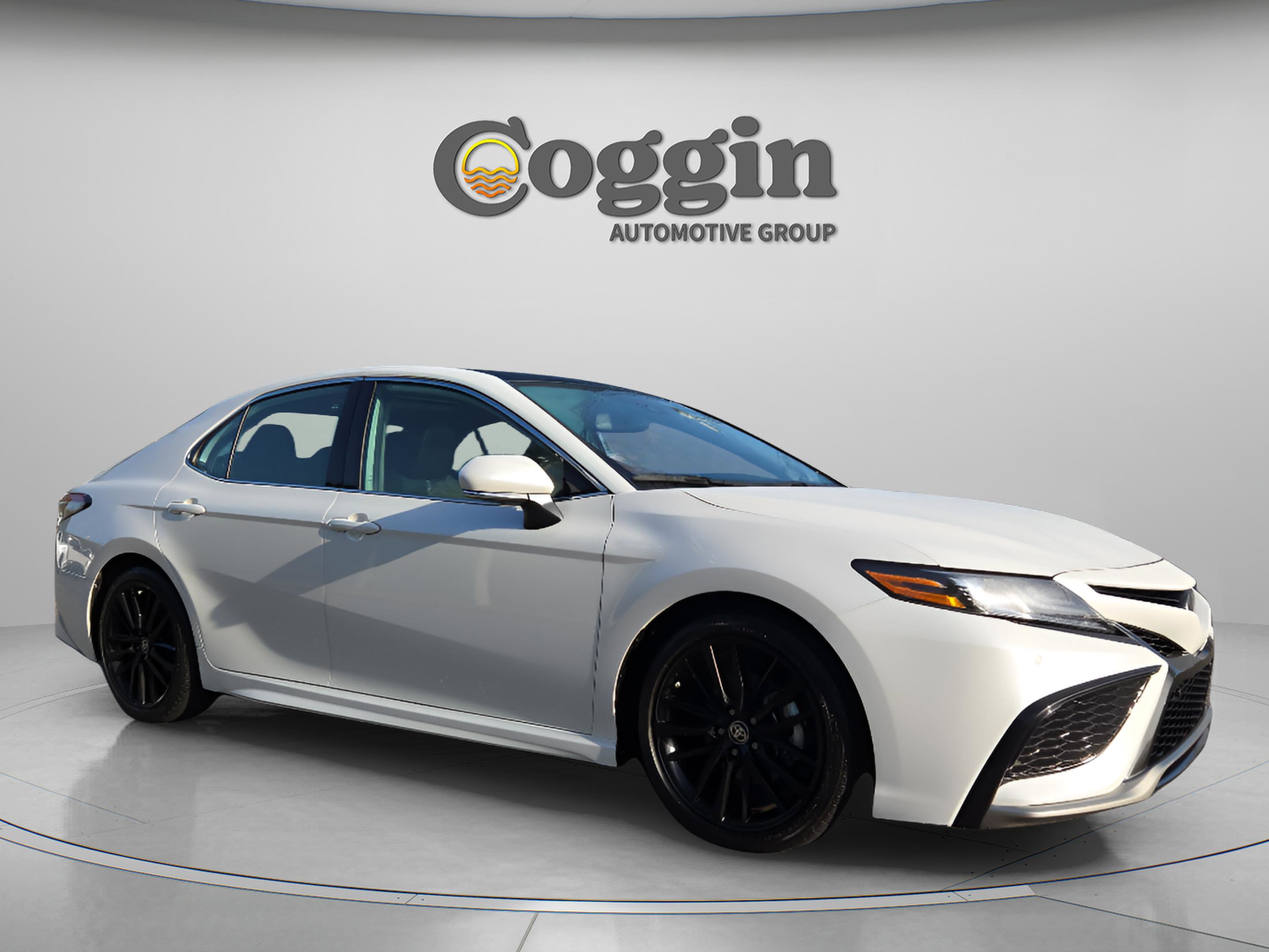 Used 2023 Toyota Camry XSE w/ Driver Assist Package image 7