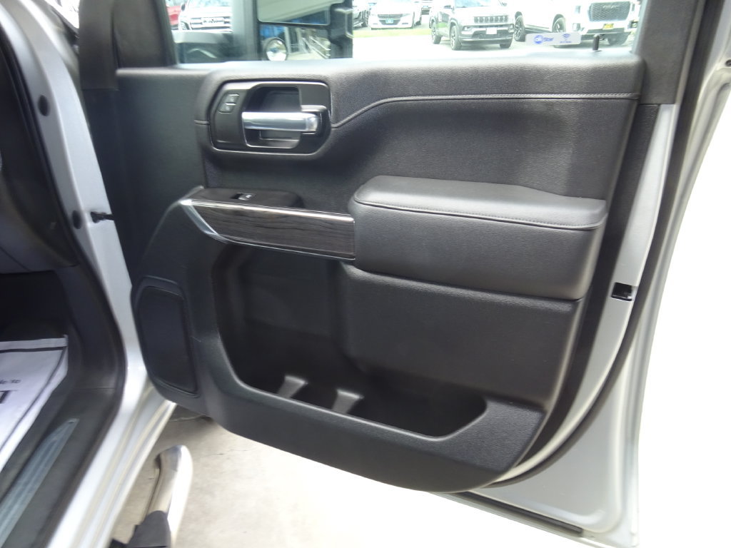 Certified 2021 Chevrolet Silverado 3500 LTZ w/ LTZ Plus Package AWD/4WD image 31