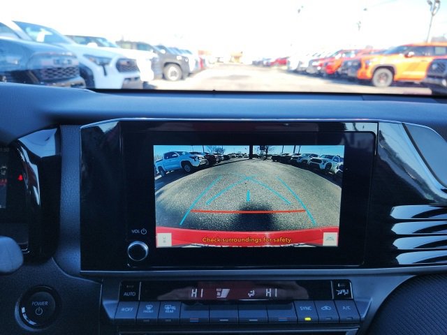 Certified 2025 Toyota Camry SE image 18