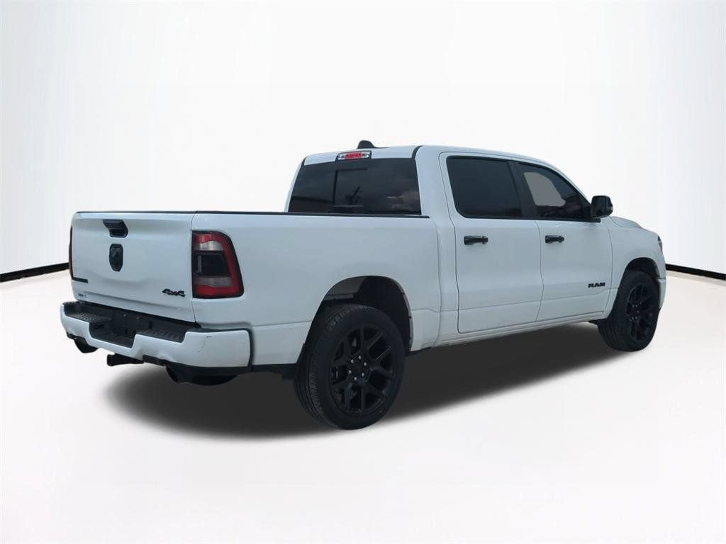 Used 2024 RAM 1500 Laramie AWD/4WD image 5