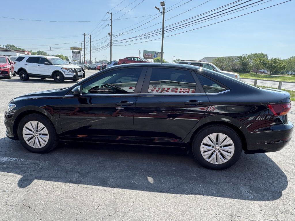 Used 2019 Volkswagen Jetta S w/ Driver Assistance Package image 3