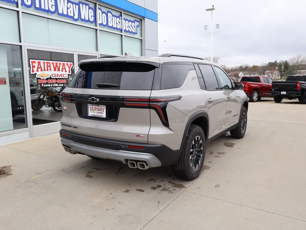 New 2026 Chevrolet Traverse Z71 w/ Enhanced Driving Package image 3