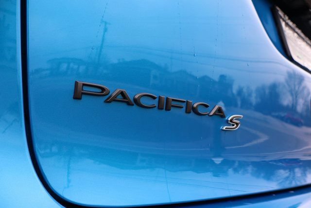 New 2026 Chrysler Pacifica Select w/ S Appearance Package FWD image 31