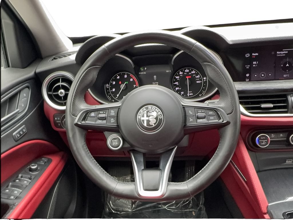 Used 2021 Alfa Romeo Stelvio Sprint w/ Nero Edizione RWD image 34
