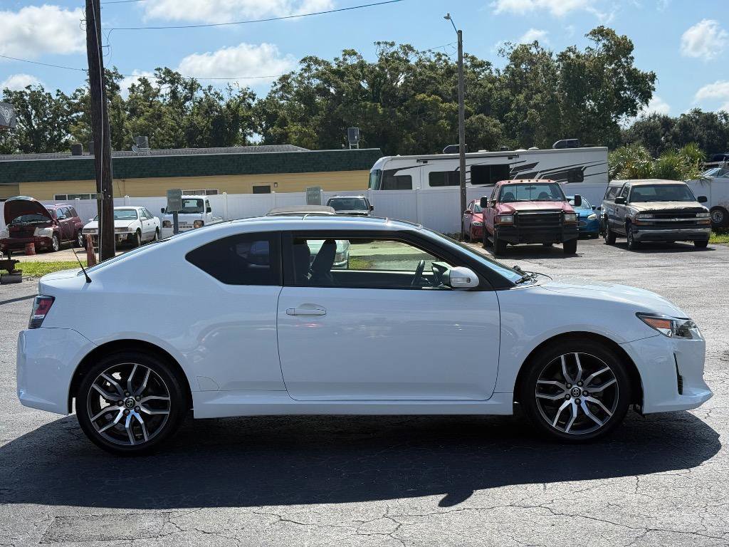 Used 2014 Scion tC image 6
