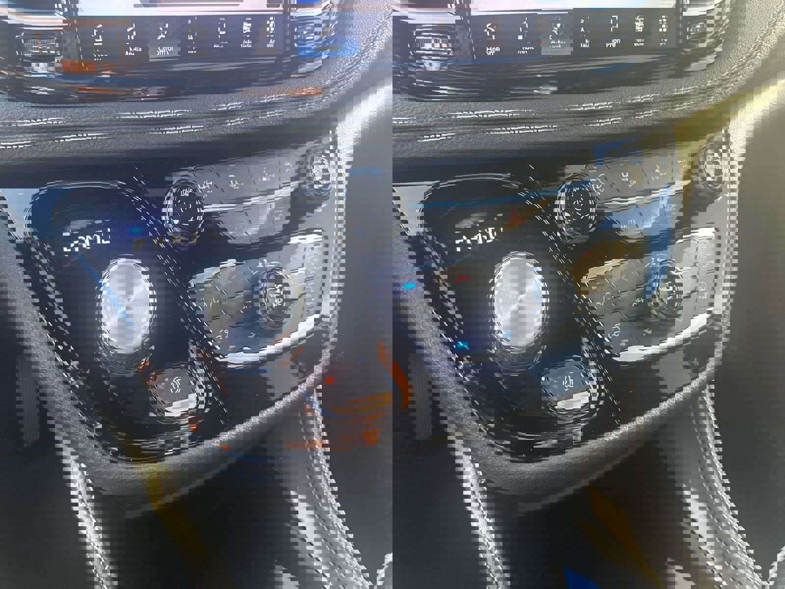 New 2024 Chrysler Pacifica Premium image 33