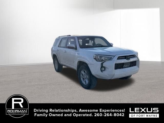 Used 2024 Toyota 4Runner SR5 image 5
