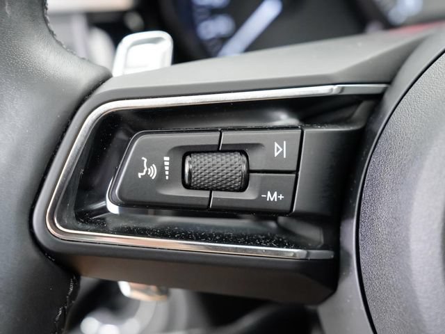 Certified 2023 Porsche Macan S AWD/4WD image 13