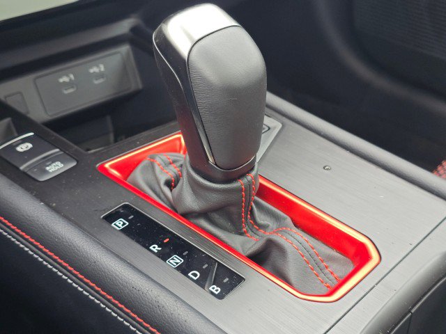 New 2025 Nissan Kicks SR w/ SR Premium Package image 39