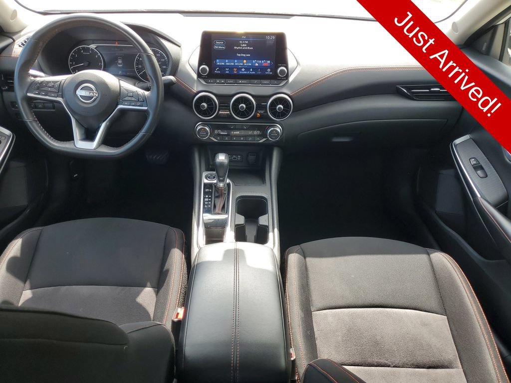 Used 2024 Nissan Sentra SR FWD image 11