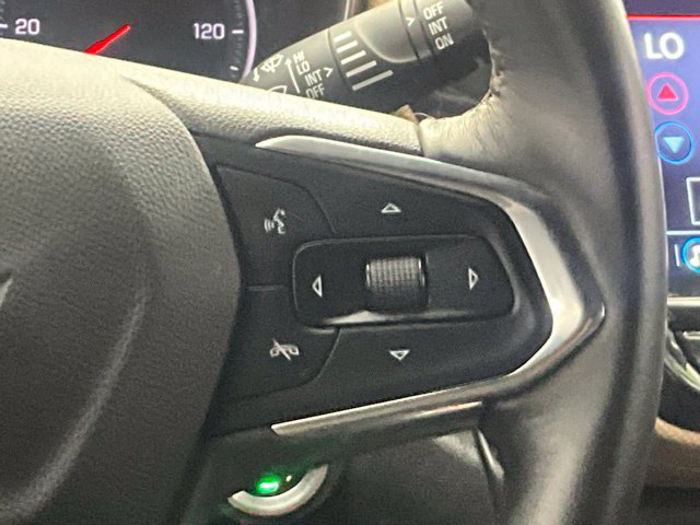 Used 2021 Chevrolet TrailBlazer ACTIV w/ Technology Package AWD/4WD image 21