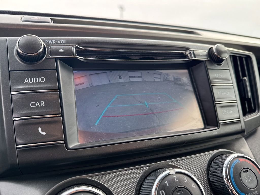Used 2015 Toyota RAV4 LE image 20