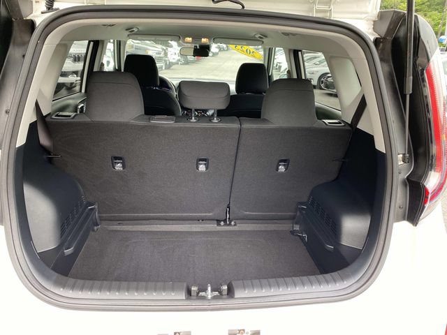 Used 2023 Kia Soul LX FWD image 23