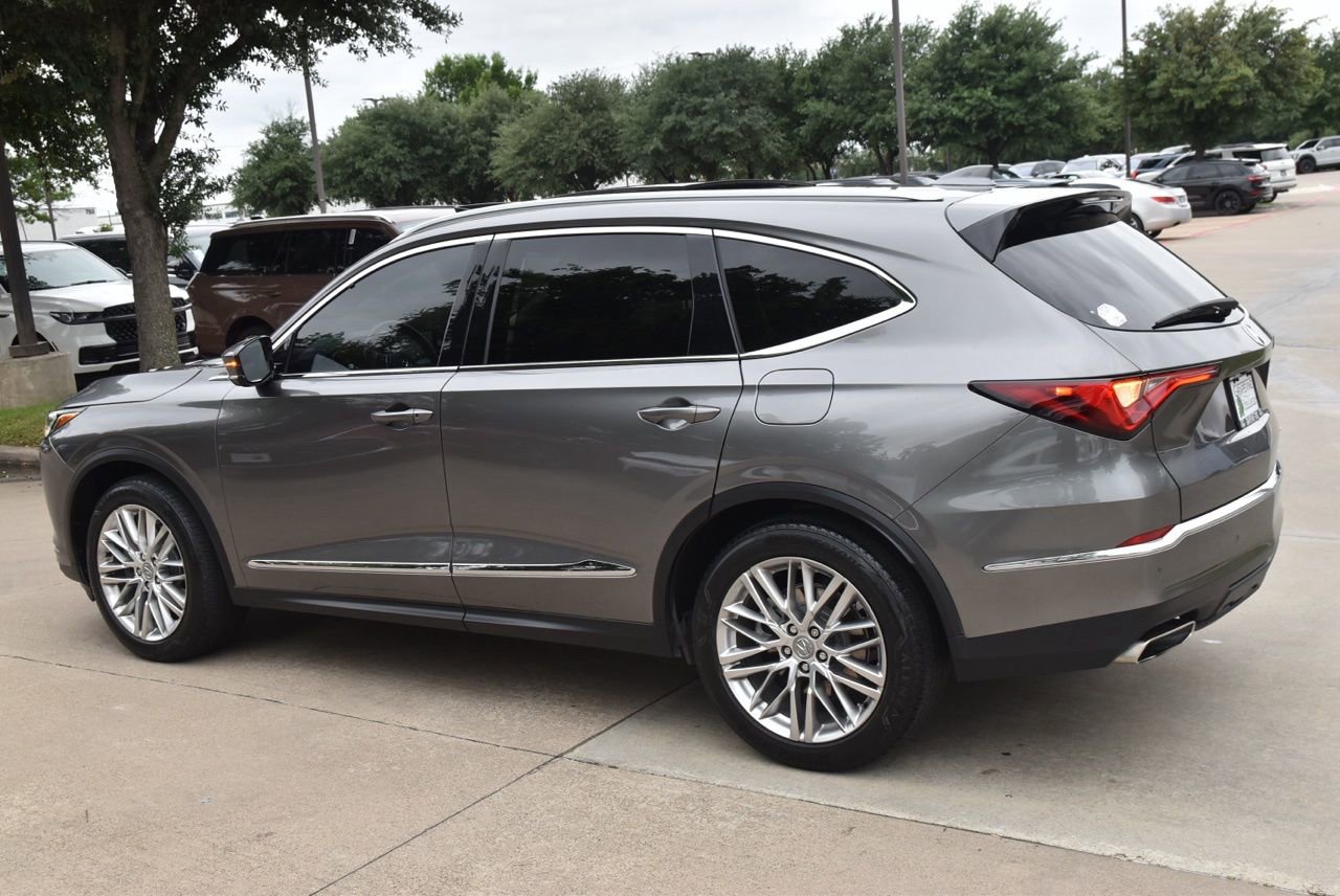 Used 2023 Acura MDX SH-AWD w/ Advance Package image 11