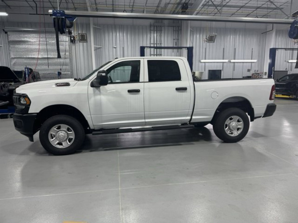 New 2024 RAM 2500 Tradesman AWD/4WD image 2