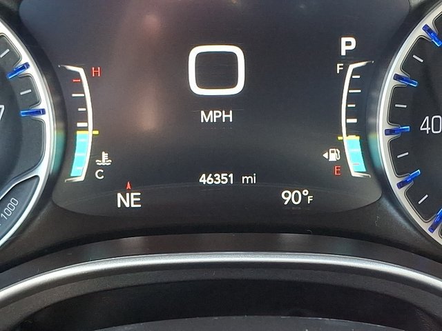 Certified 2024 Chrysler Pacifica Touring-L FWD image 25