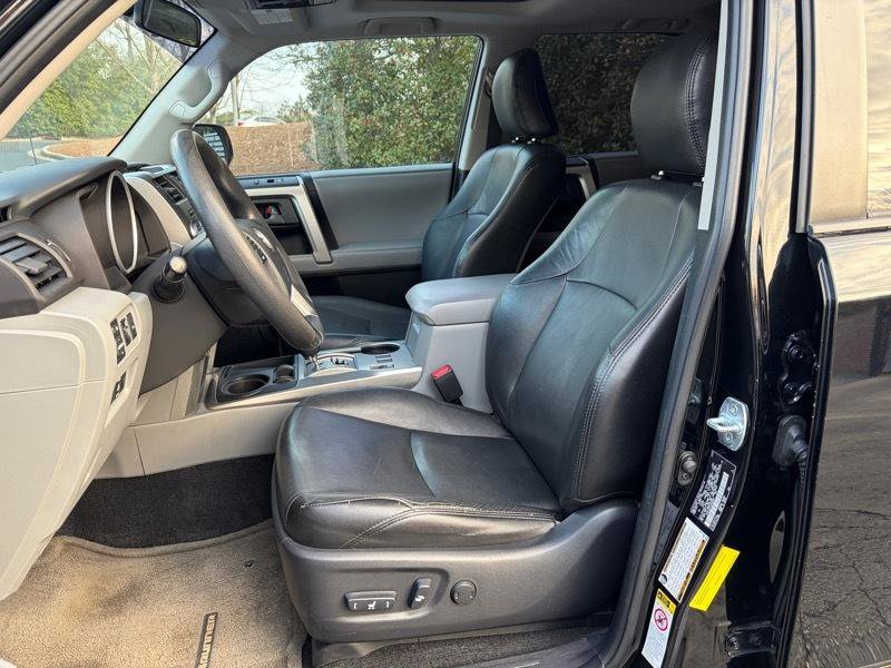 Used 2010 Toyota 4Runner SR5 image 26