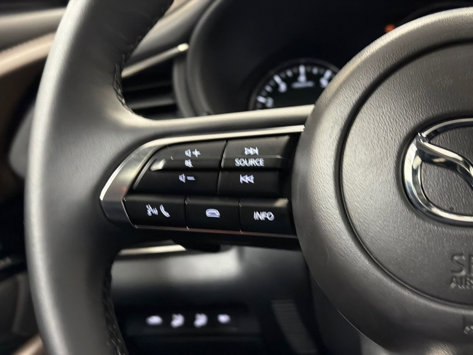 Certified 2025 MAZDA CX-30 AWD 2.5 S w/ Premium Package image 22