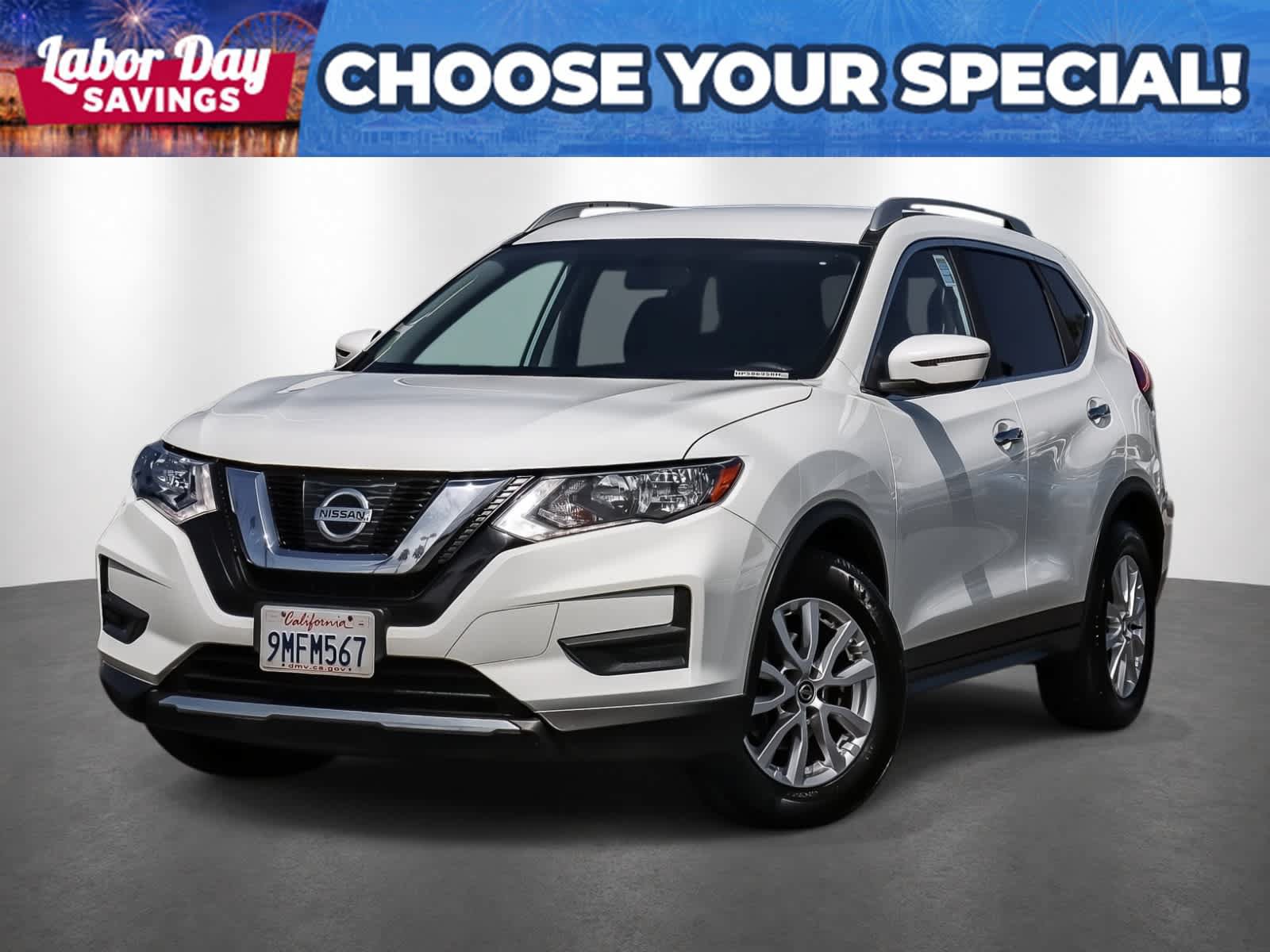 Used 2017 Nissan Rogue SV