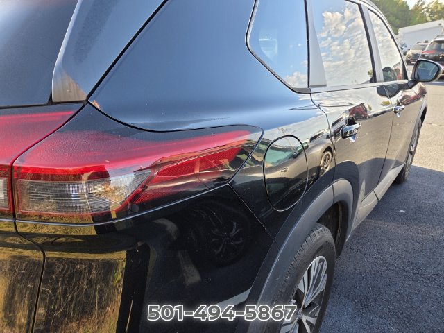 Used 2023 Nissan Rogue SV FWD image 7