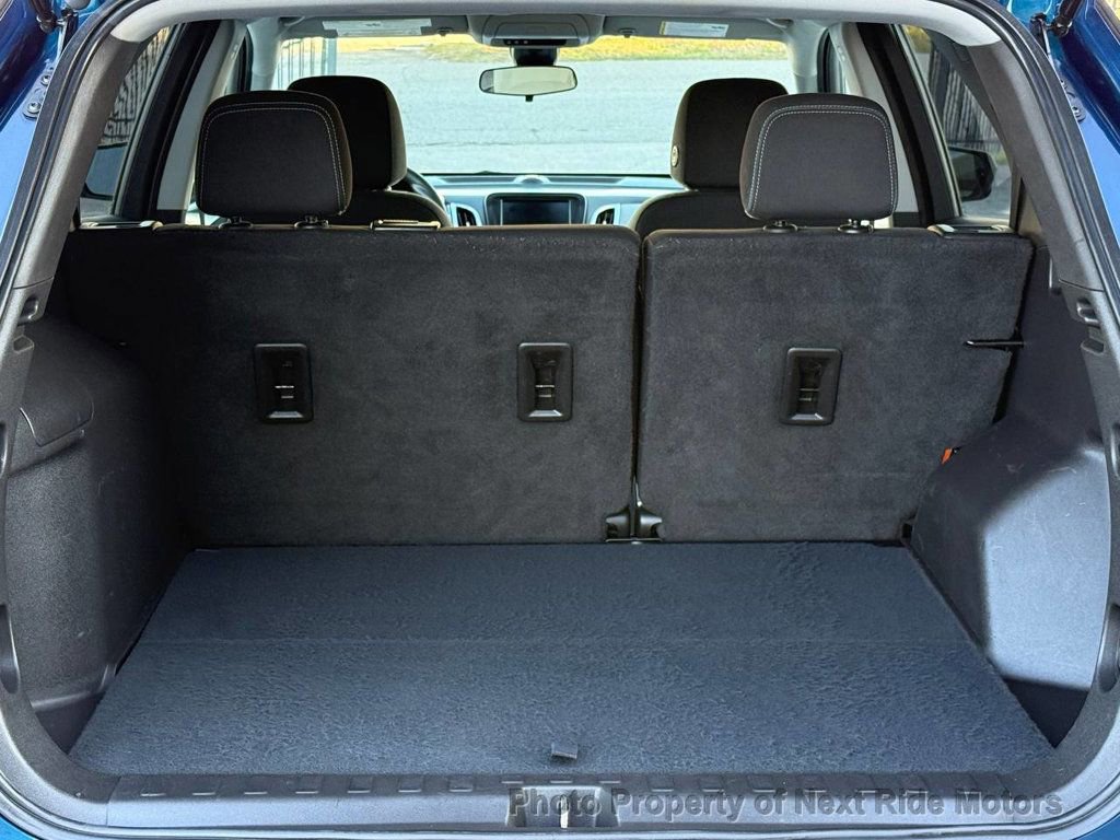 Used 2021 Chevrolet Equinox LT image 28