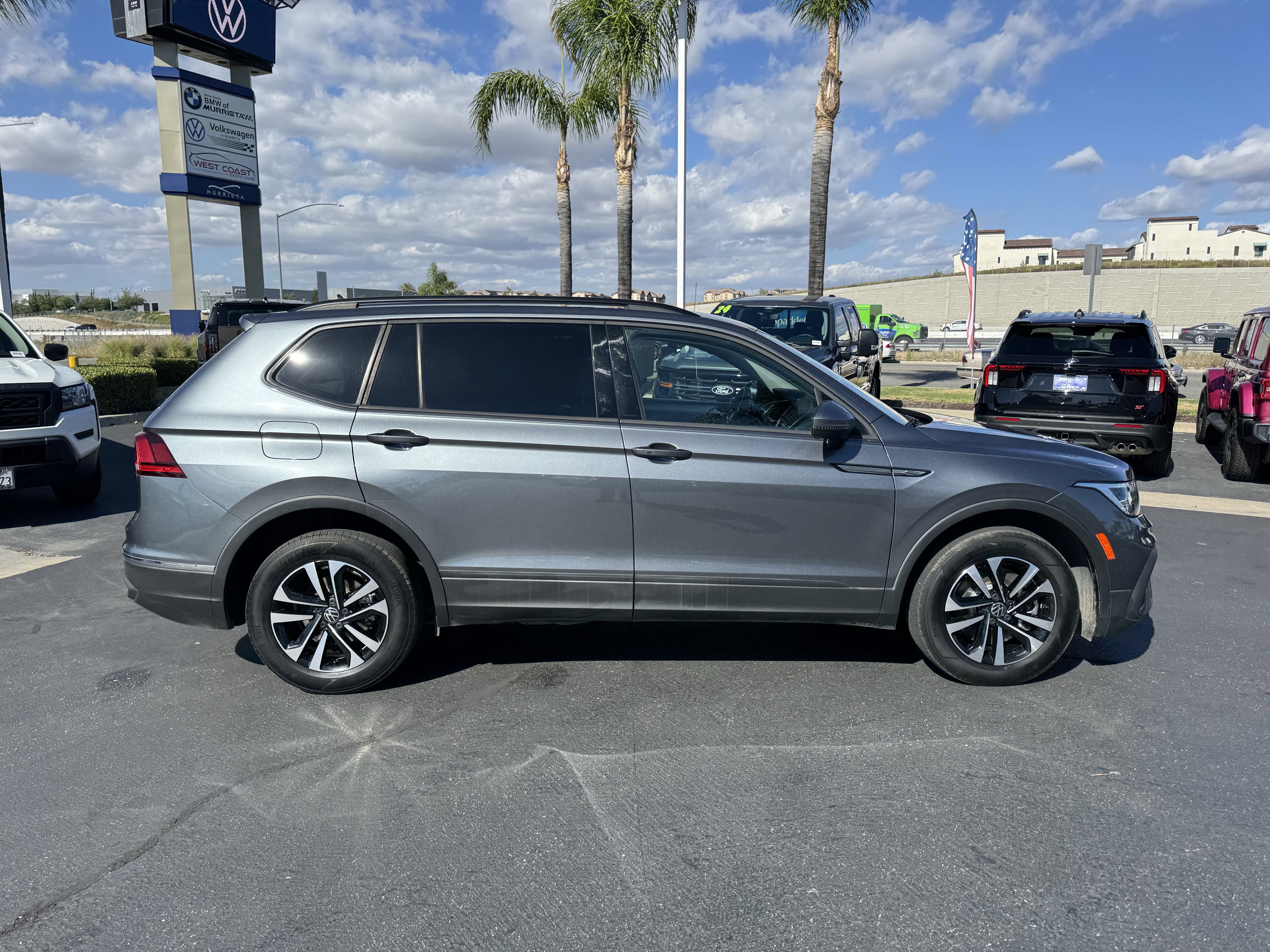 Used 2022 Volkswagen Tiguan S FWD image 11