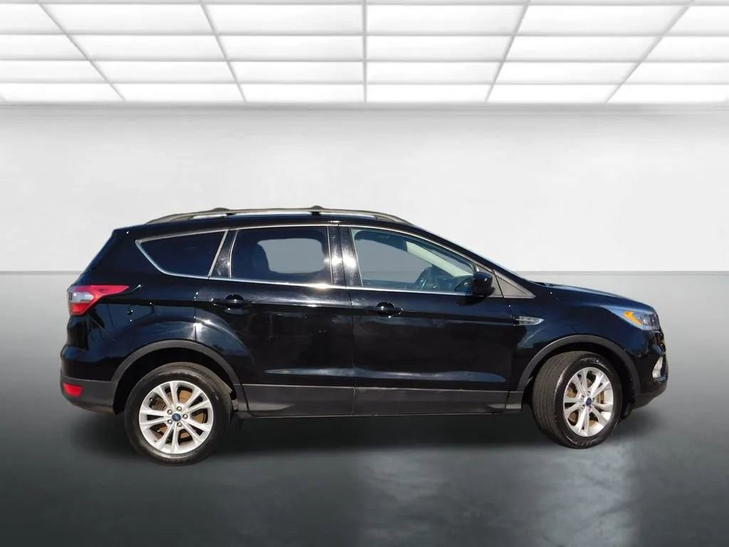 Used 2018 Ford Escape SEL image 4