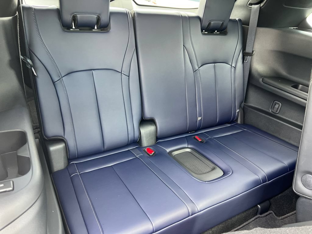 Certified 2026 INFINITI QX60 Sport w/ Dark Cargo Package AWD/4WD image 16