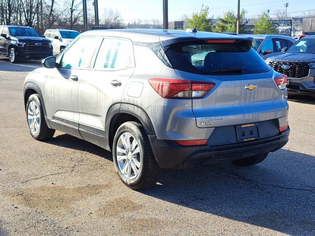 Used 2023 Chevrolet TrailBlazer LS image 3