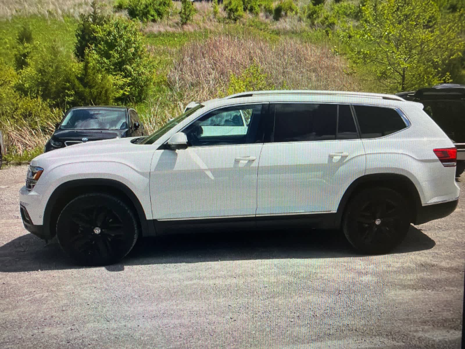 Used 2019 Volkswagen Atlas SEL Premium AWD/4WD image 4