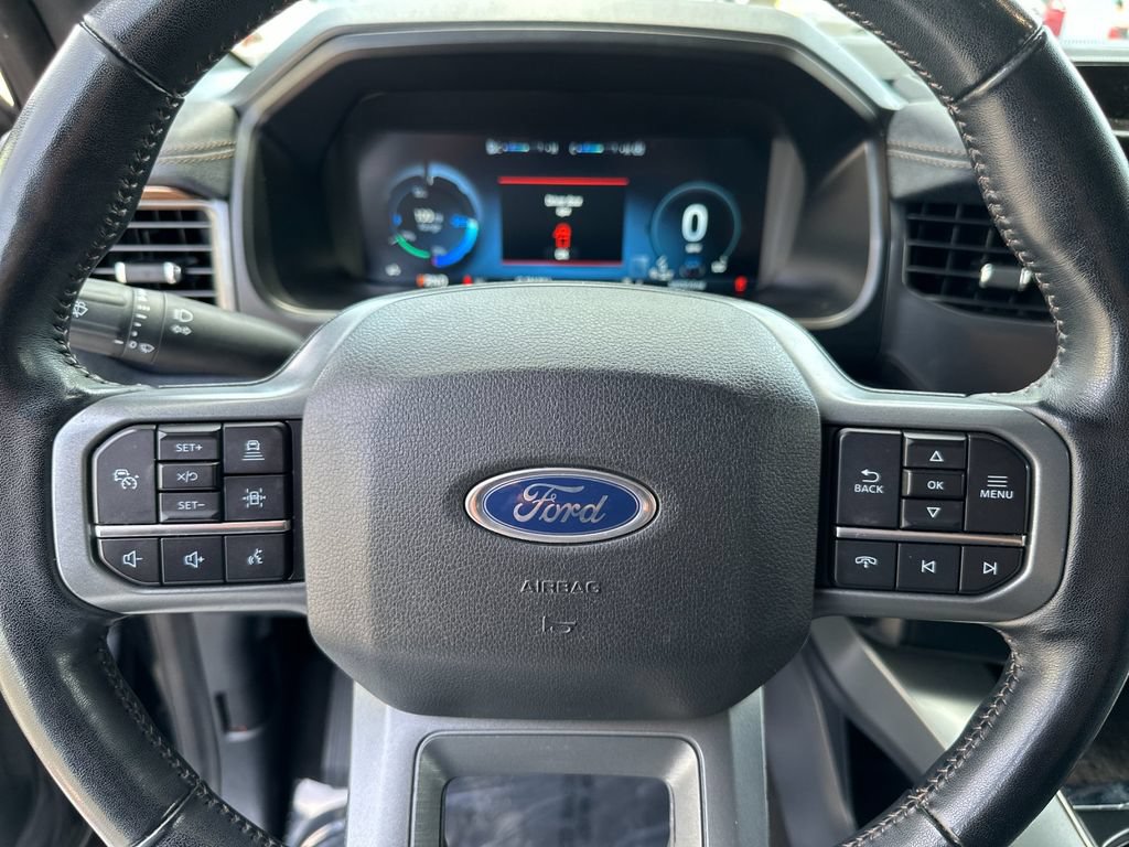 Used 2022 Ford F150 Lightning Lariat AWD/4WD image 22