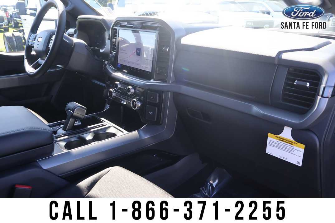 New 2025 Ford F150 XLT w/ Equipment Group 302A MID AWD/4WD image 39