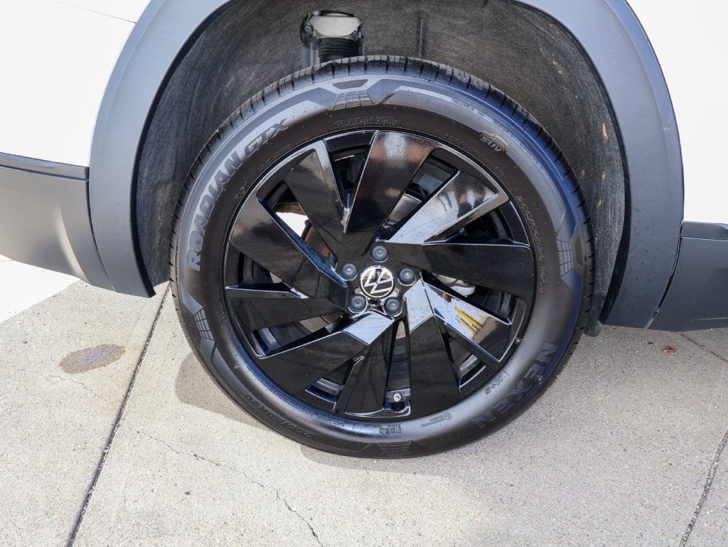 New 2026 Volkswagen Atlas SE AWD/4WD image 9