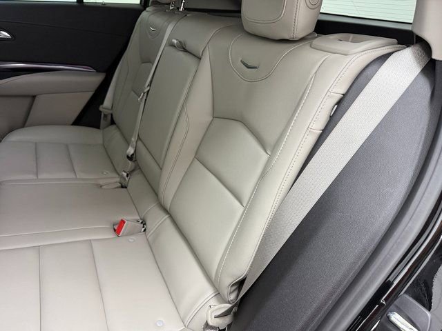 Used 2023 Cadillac XT4 Luxury w/ Cold Weather Package image 35
