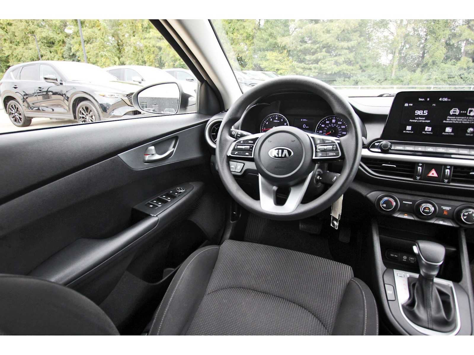 Used 2021 Kia Forte LXS FWD image 6