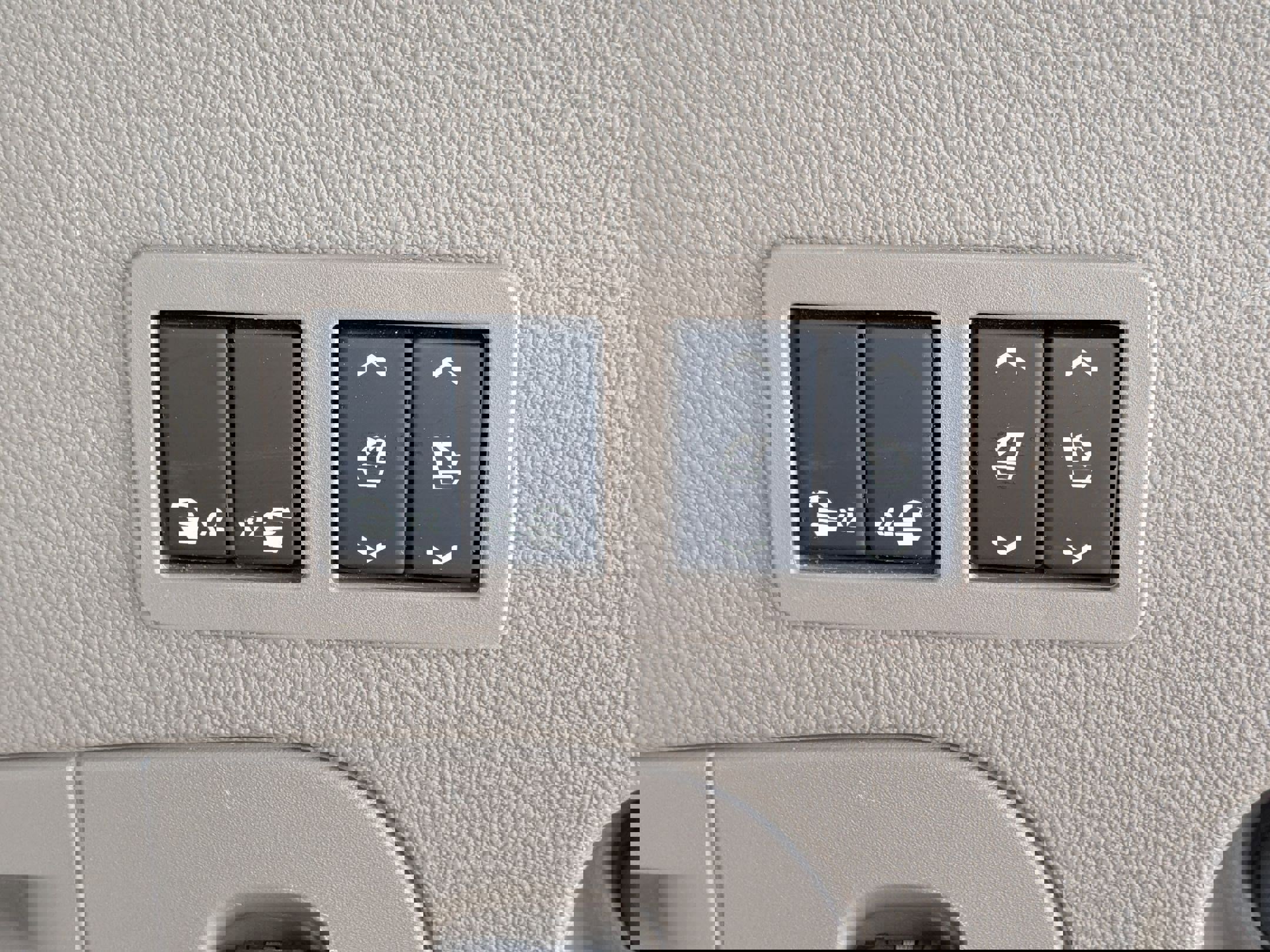 Used 2019 GMC Yukon SLT w/ Premium Edition image 37