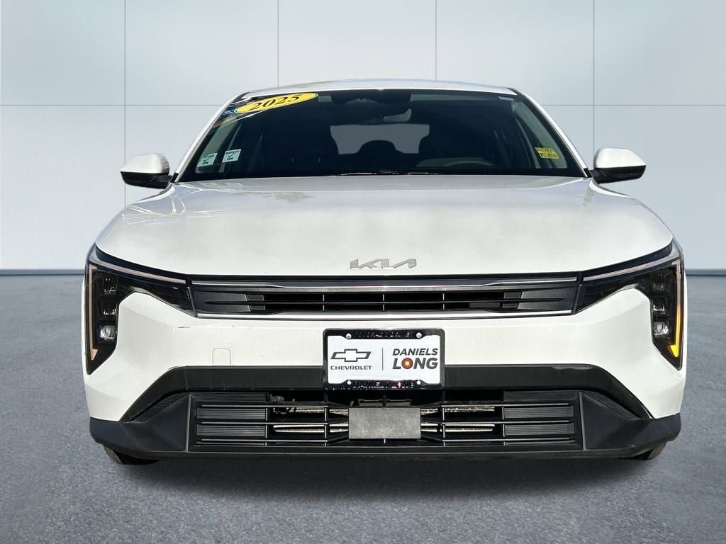 Used 2025 Kia K4 LXS image 3