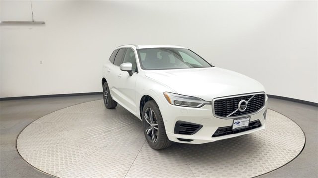 Used 2018 Volvo XC60 T8 R-Design w/ Convenience Package image 8