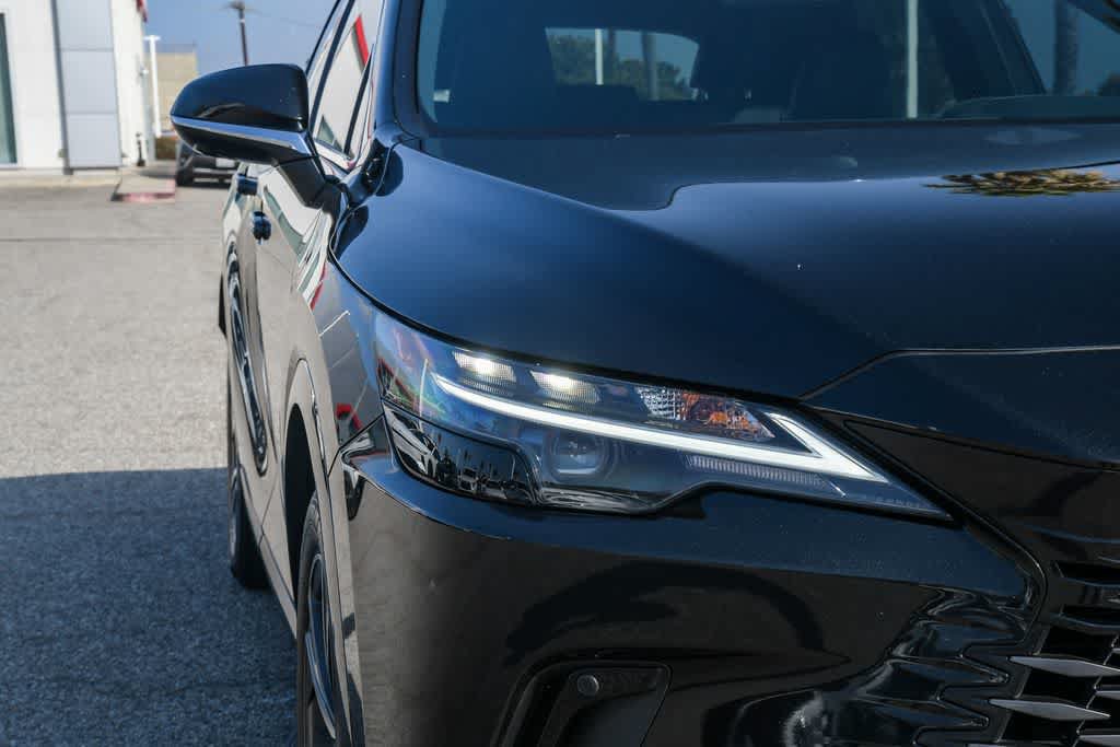 Used 2024 Lexus RX 350h w/ Convenience Package AWD/4WD image 4