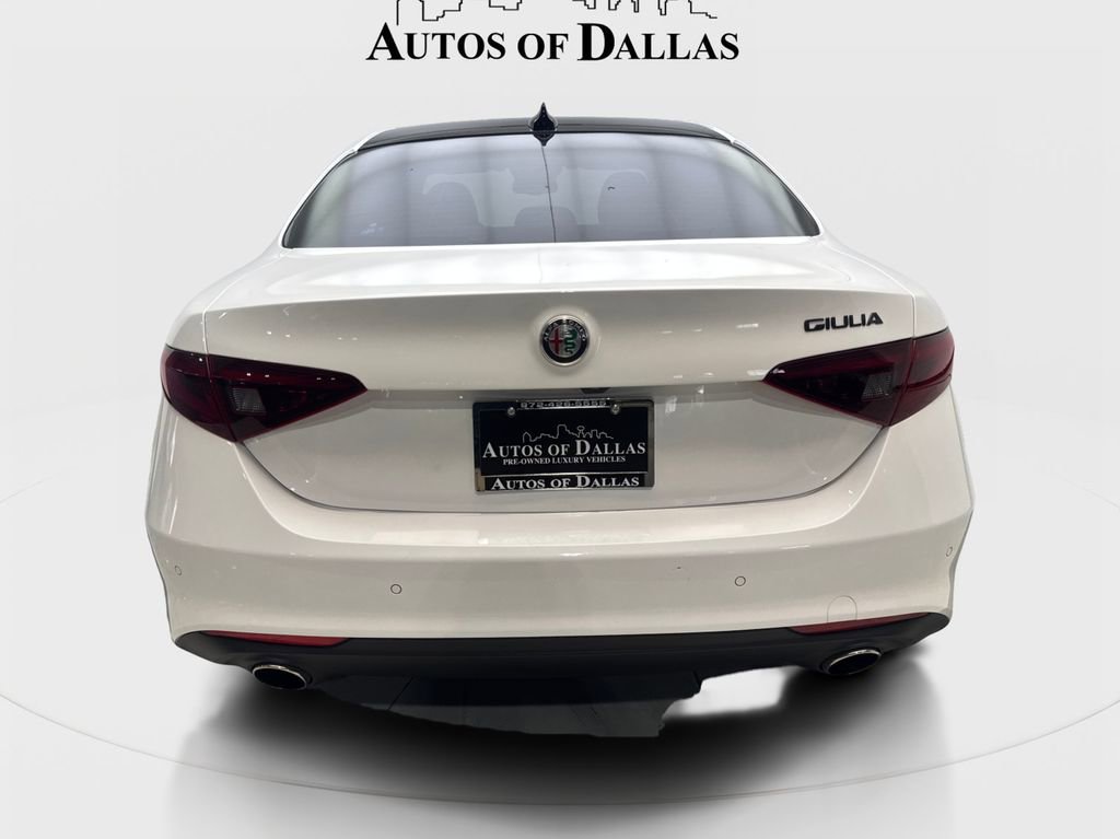 Used 2021 Alfa Romeo Giulia Ti w/ Nero Edizione RWD image 7