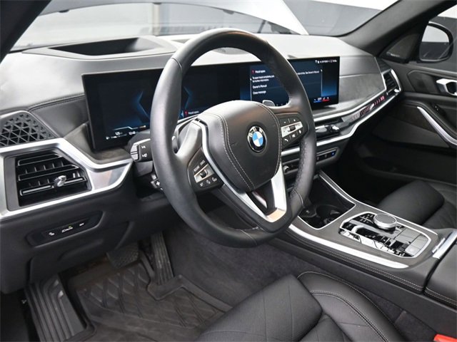 Used 2024 BMW X5 xDrive40i w/ Premium Package image 18