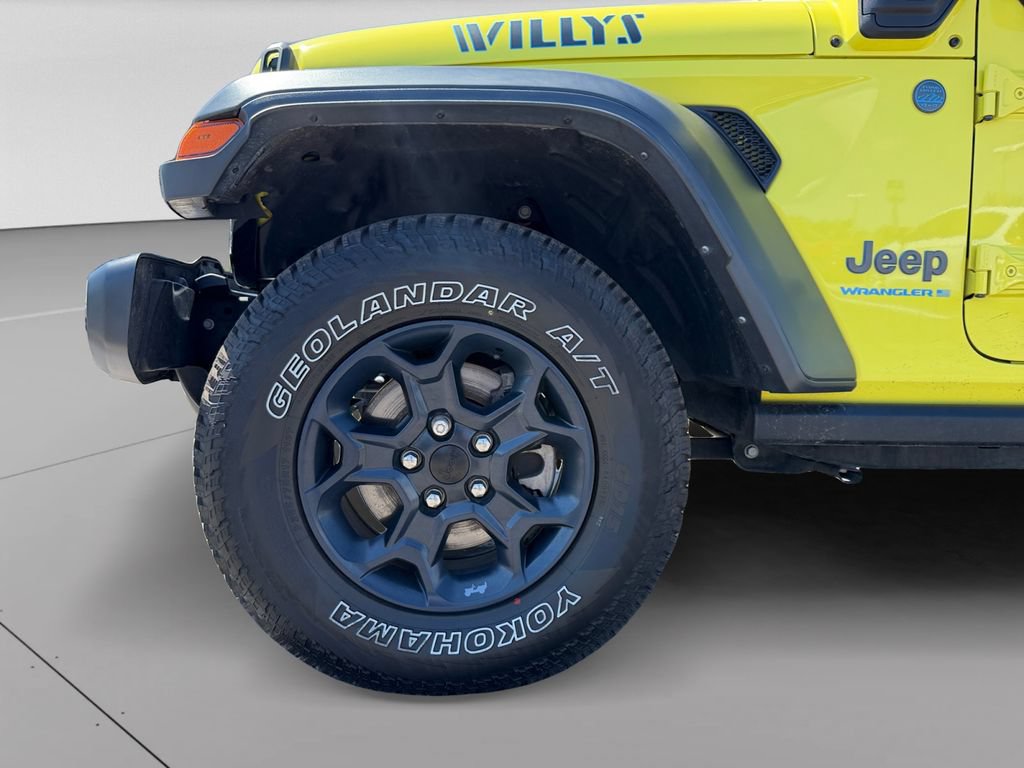 Used 2023 Jeep Wrangler Unlimited w/ Cold Weather Group AWD/4WD image 30