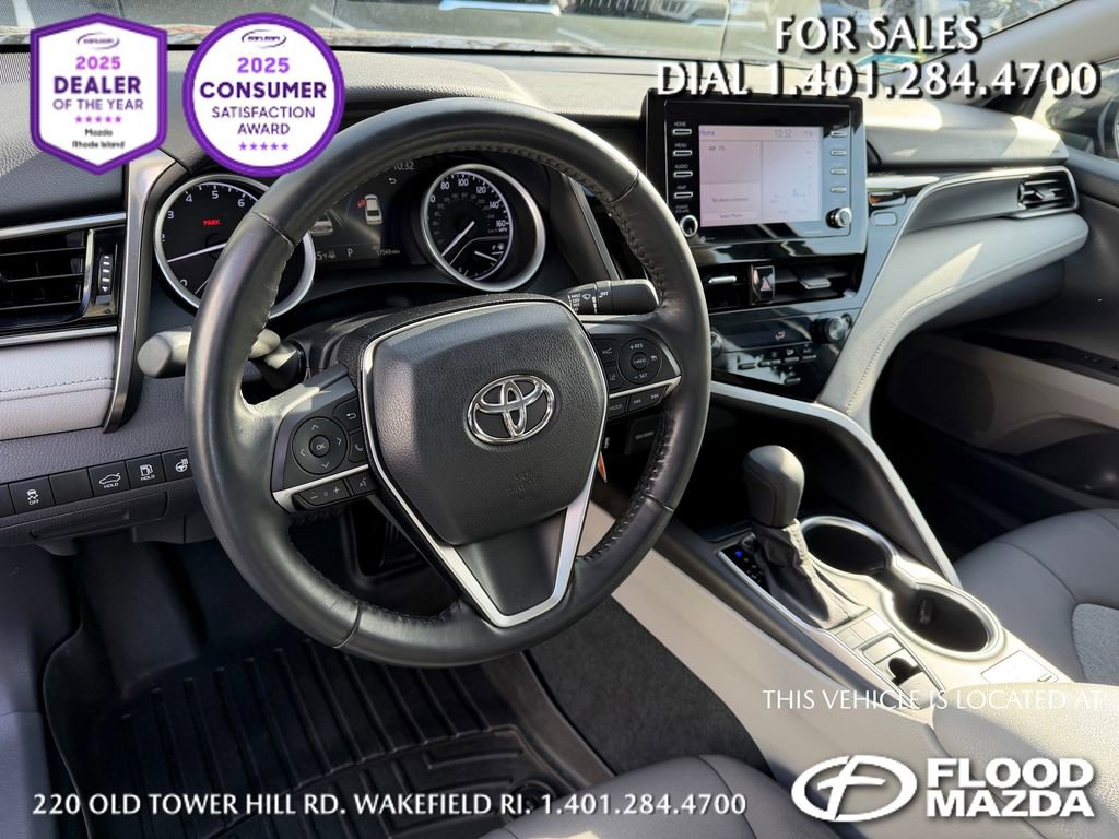Used 2022 Toyota Camry LE image 12