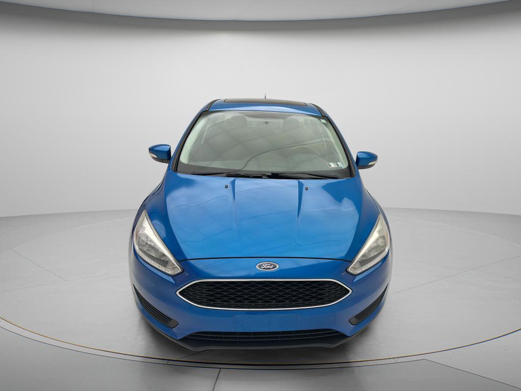Used 2016 Ford Focus SE w/ SE Cold Weather Package FWD video 2