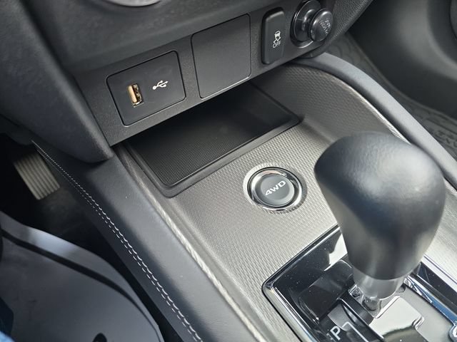 Used 2025 Mitsubishi Outlander Sport ES AWD/4WD image 20