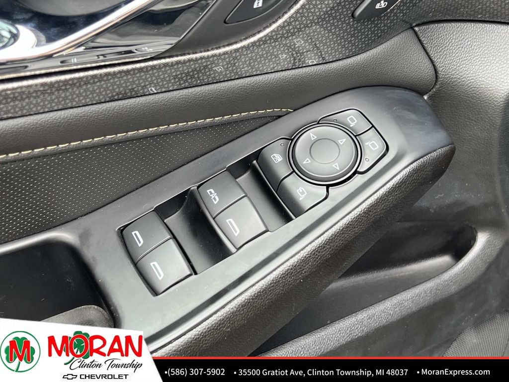 Certified 2023 Chevrolet Traverse Premier AWD/4WD image 17