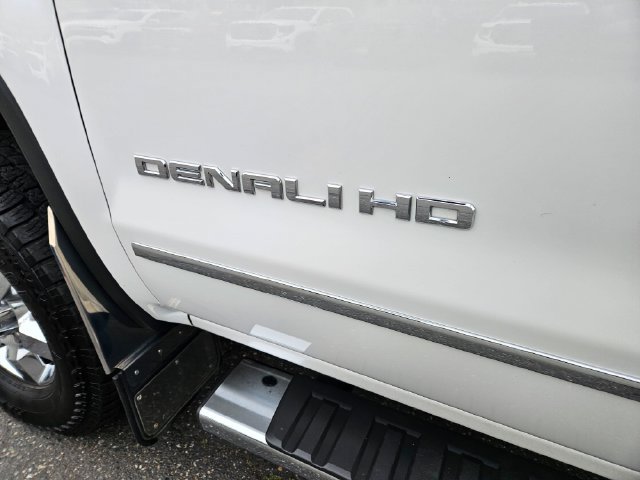 Used 2019 GMC Sierra 3500 Denali AWD/4WD image 12