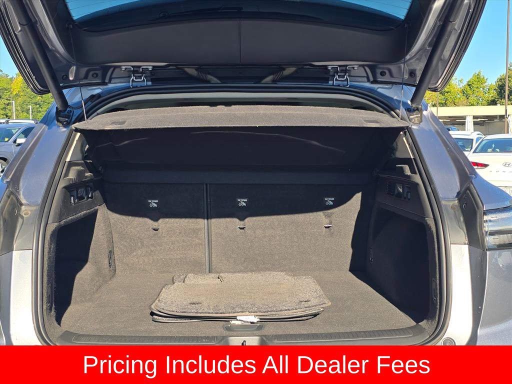 Used 2022 Buick Envision Avenir w/ Premium Seat Package FWD image 15