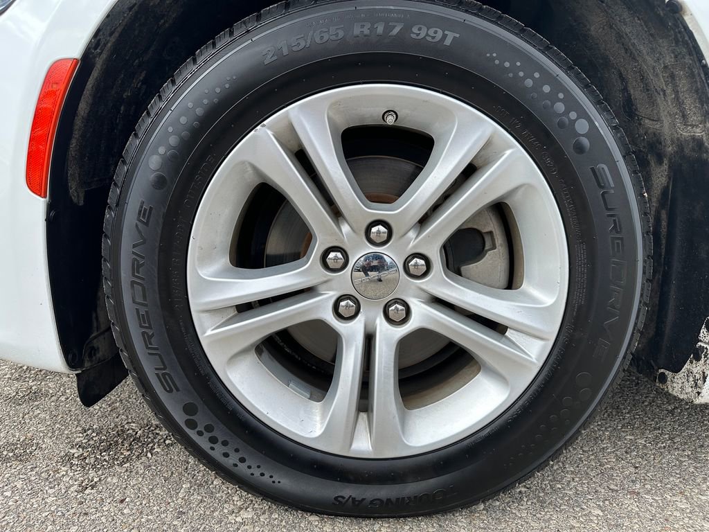 Used 2022 Dodge Charger SXT image 38