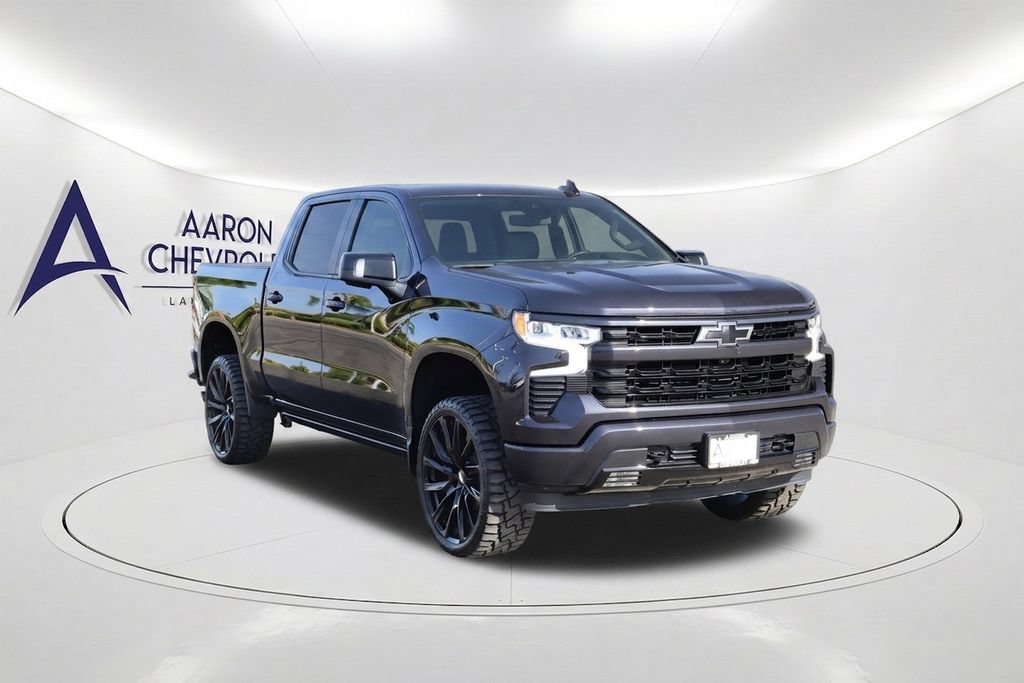 Used 2023 Chevrolet Silverado 1500 RST w/ Convenience Package II RWD image 3